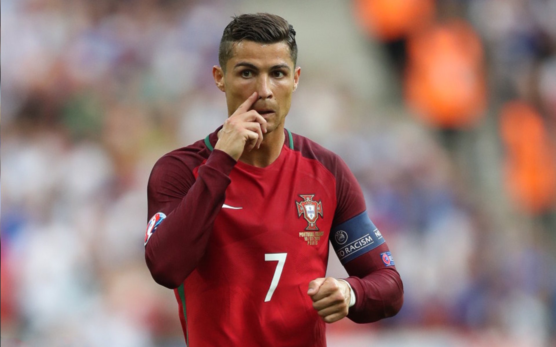 《Apex Legends》线上线下联动赛事，玩家热情高涨，apex英雄联赛